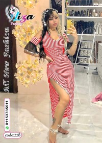 بدلة رقص مع ليرات بلاستيك